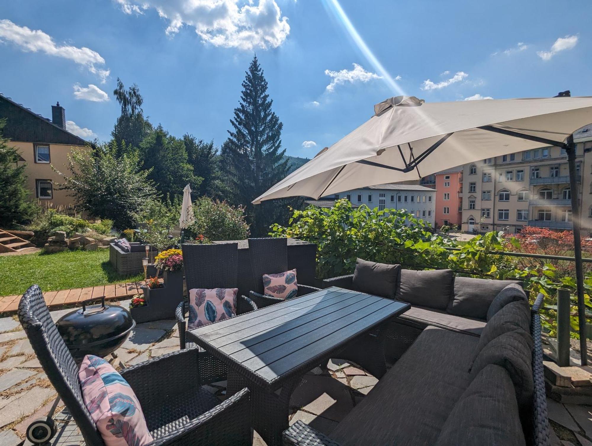 Hw3 - Urlaubsmagie - Helle, Grosse Wohnung Mit Pool Sebnitz Exterior foto