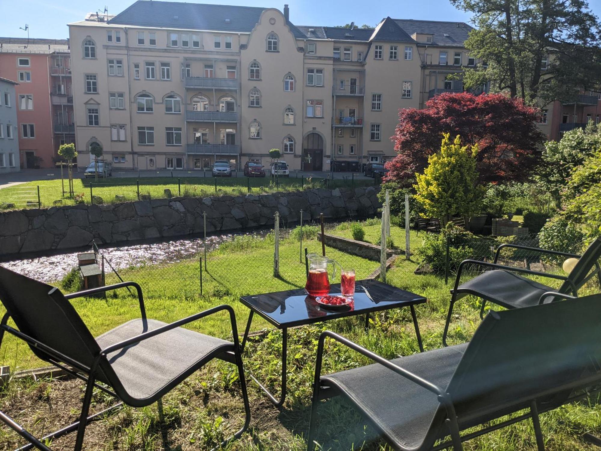 Hw3 - Urlaubsmagie - Helle, Grosse Wohnung Mit Pool Sebnitz Exterior foto